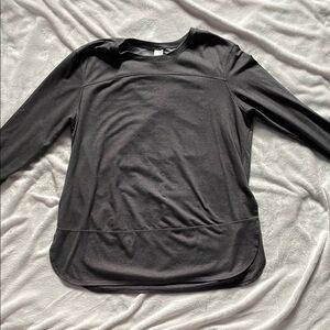 Terra & Sky Gray Long Sleeve Top